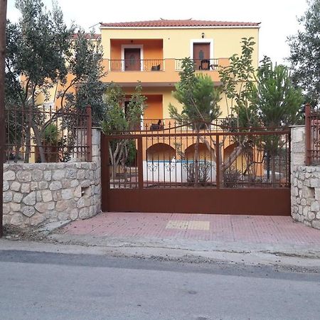 Savvas Apartments Plitra Exterior photo