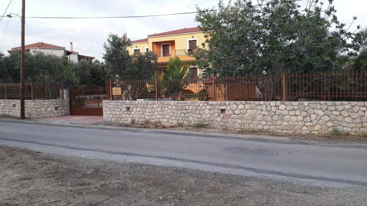 Savvas Apartments Plitra Exterior photo